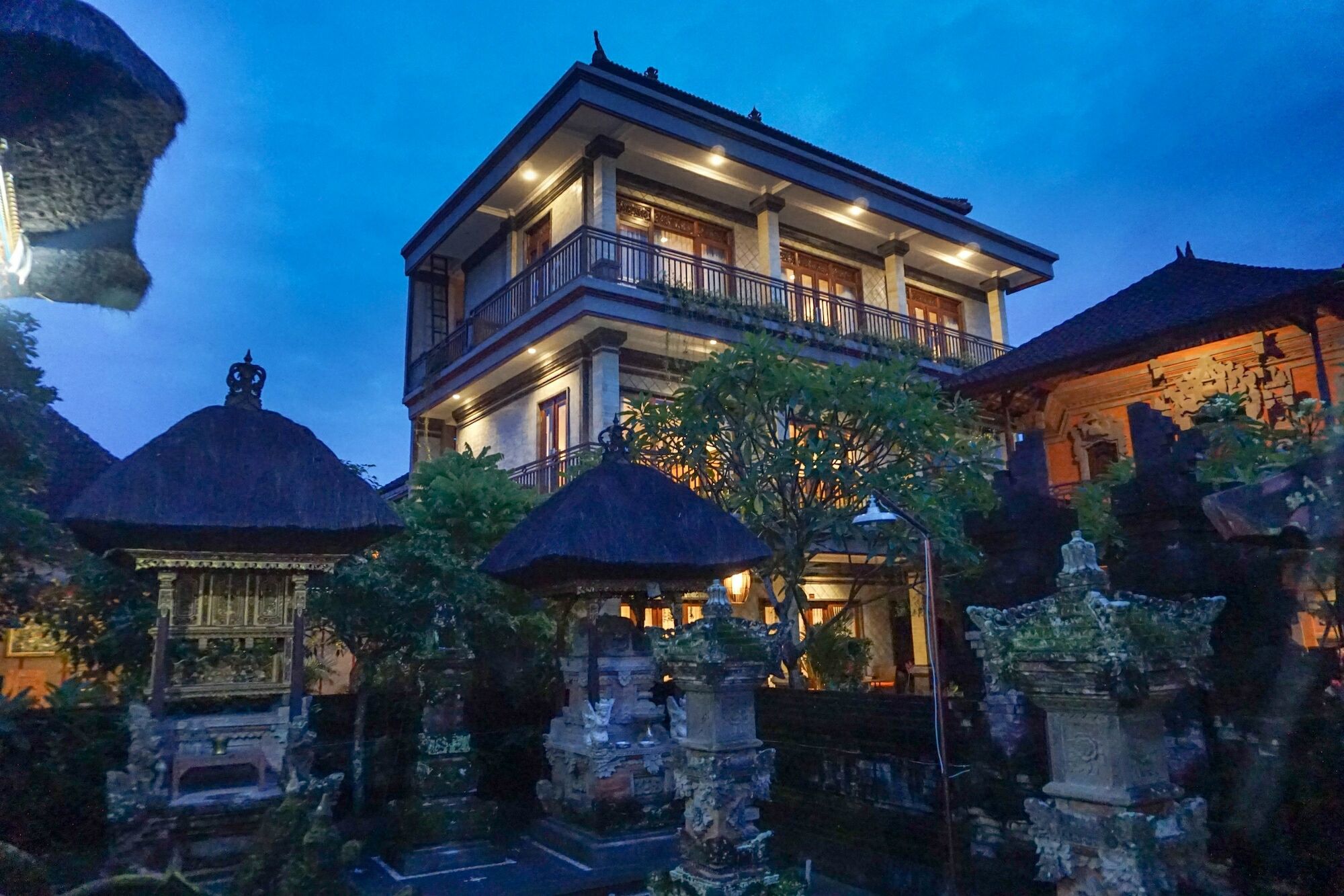 Three Brothers Guest House Ubud  Exterior photo